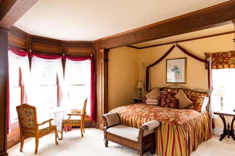Headlands Inn Bed and Breakfast — photo 9