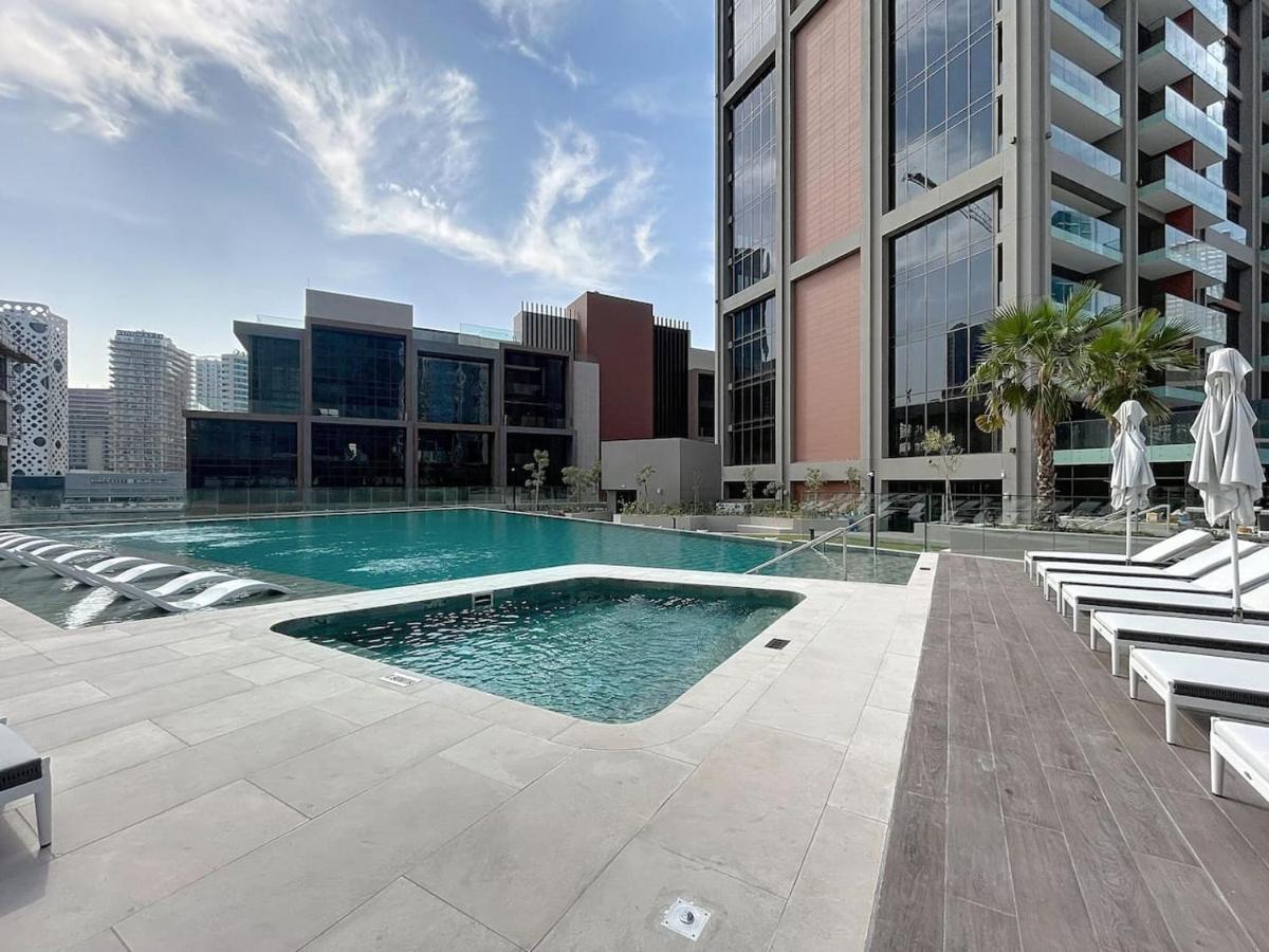 Vacationer Holiday Homes I Modern 2 Bedroom l Spacious Family Getaway in Business Bay - 4