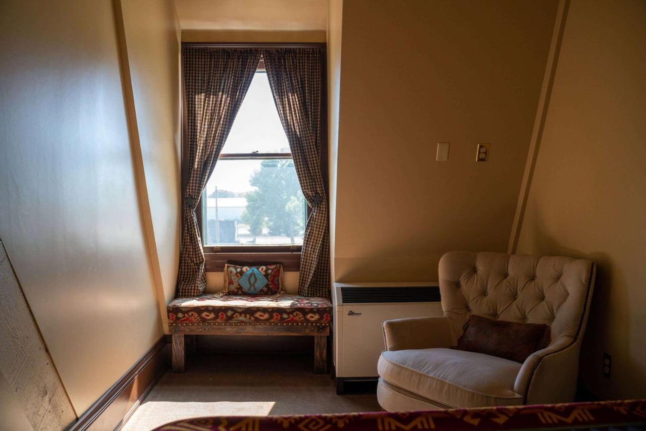 Sheridan Inn — photo 19