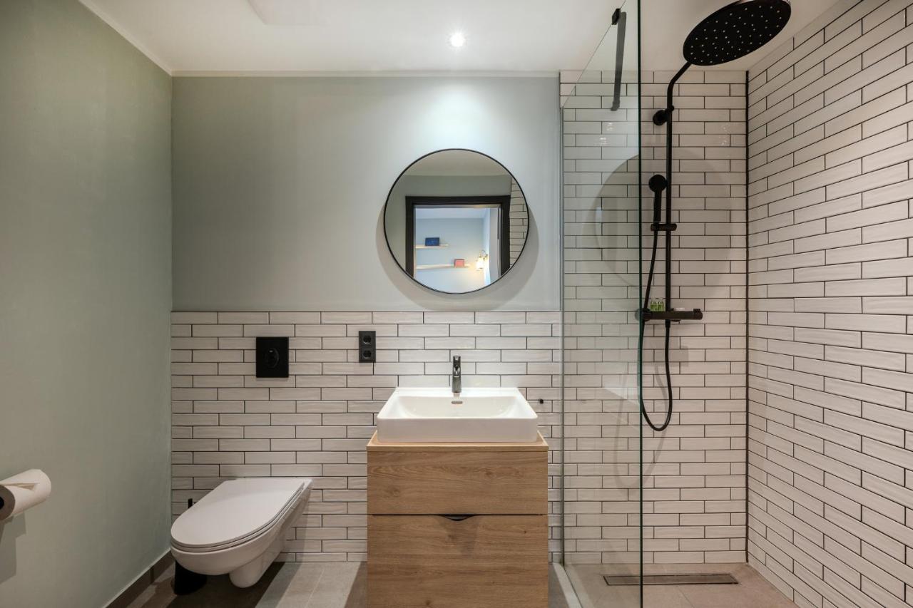 The Base Berlin ONE - 3