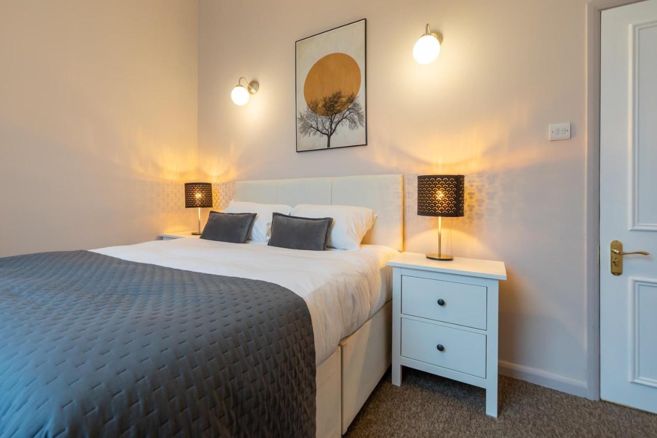 Fabulous 2 Bedroom Apartment by Holland Park - 5