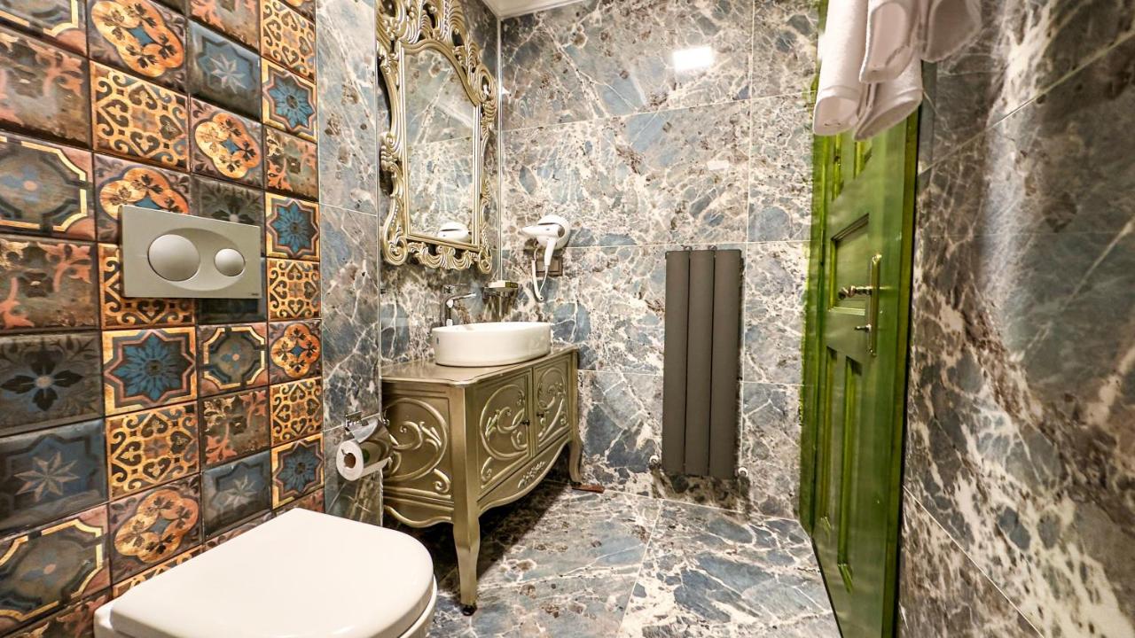 Emerald Mansion Hotel - 3