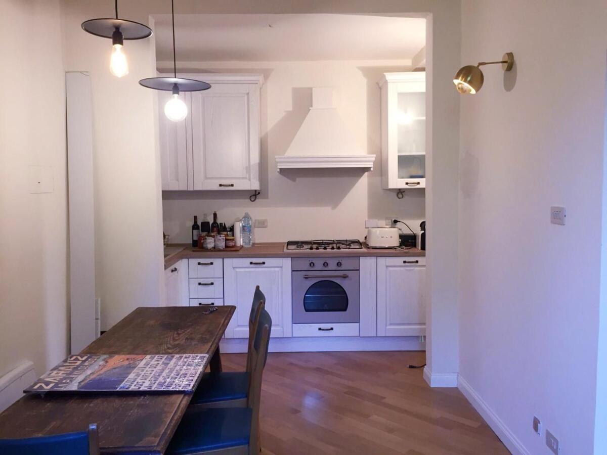 Charming Hilltop 80m apartment close to center and EUI - 4