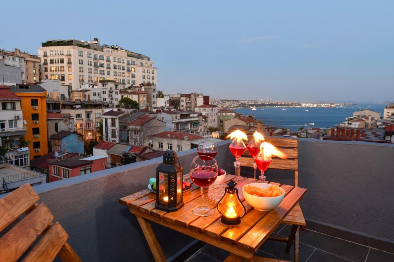 The Maiden Tower From Your Bedroom Romantic View, In Taksim Square - 5