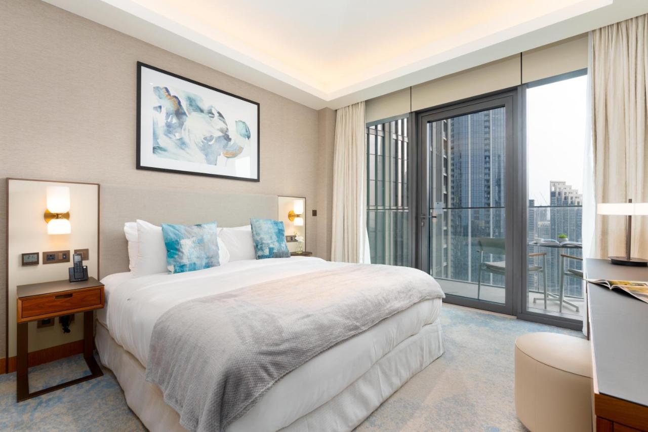 Ultimate Stay Luxurious Address Opera 2BR Next to Burj Khalifa and Dubai Mall Large Balcony with Stunning Views - 3