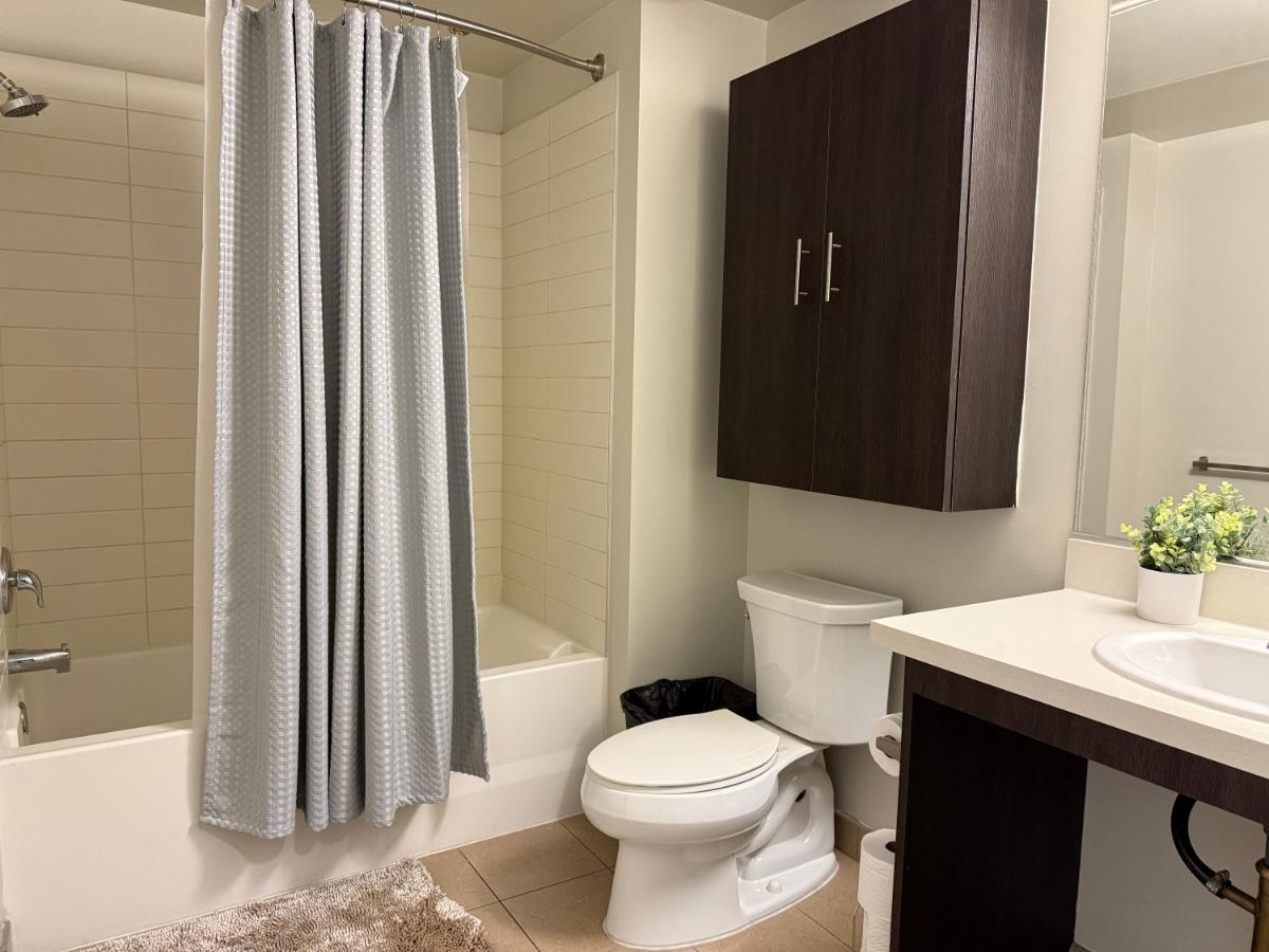 Studio Suite - Walk to Convention Center and Crypto Arena - 4