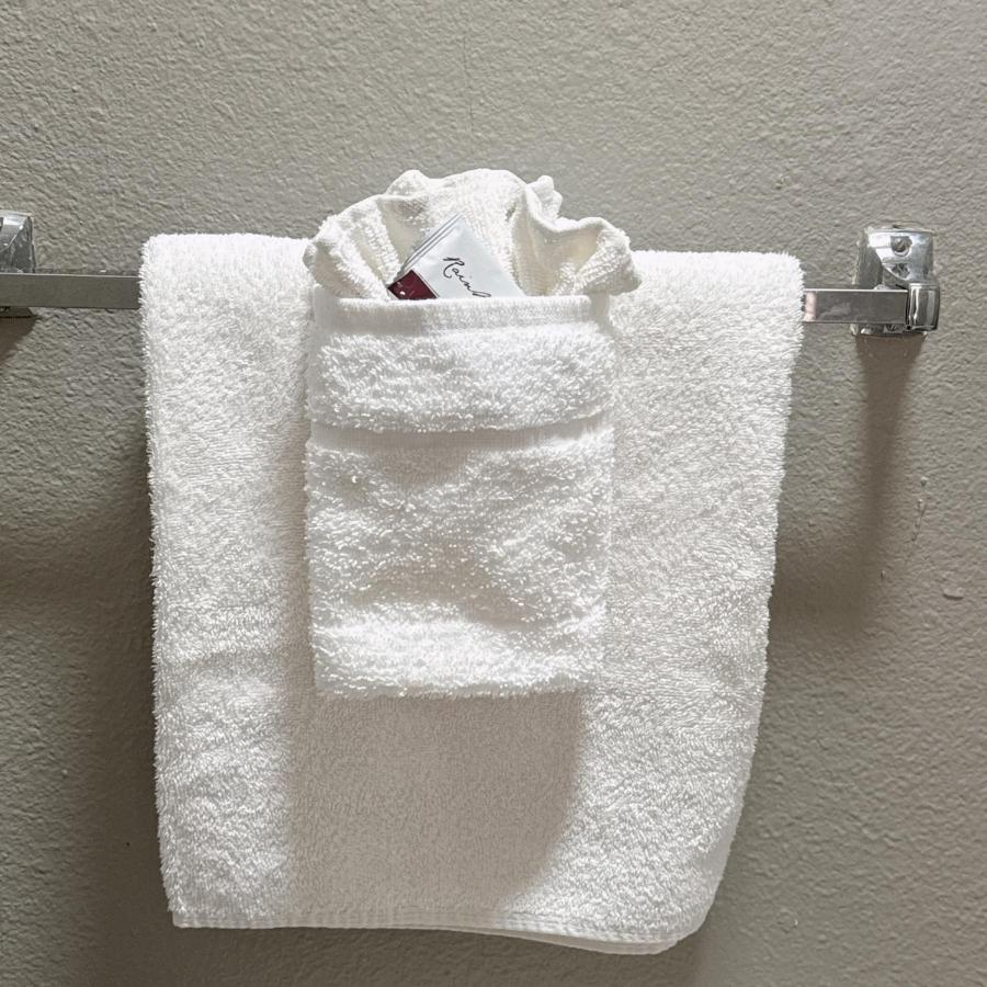 Deluxe Inn — photo 3