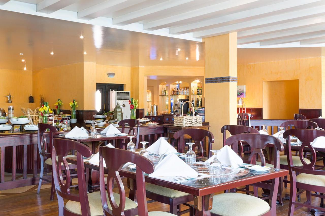 Novotel Bahrain Al Dana Resort photo
