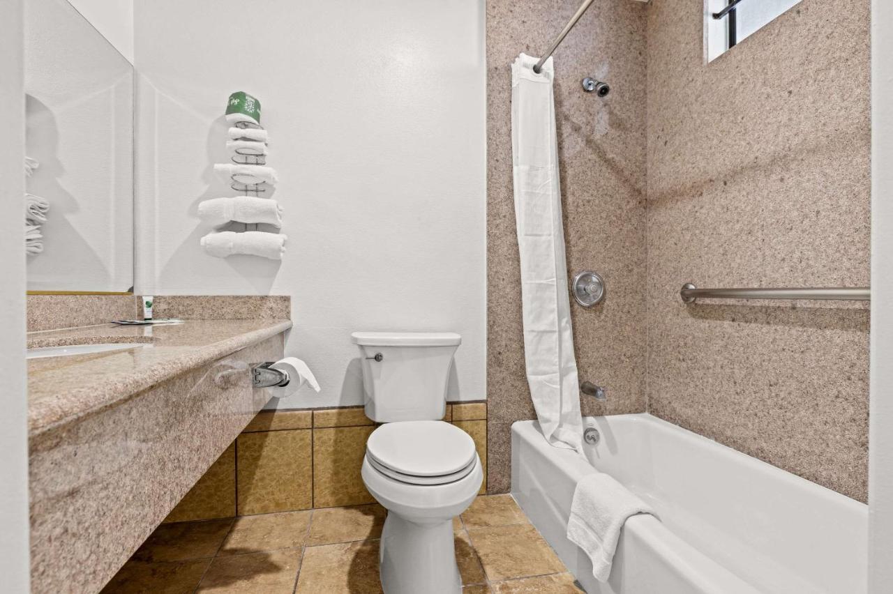 Best Inn — photo 17
