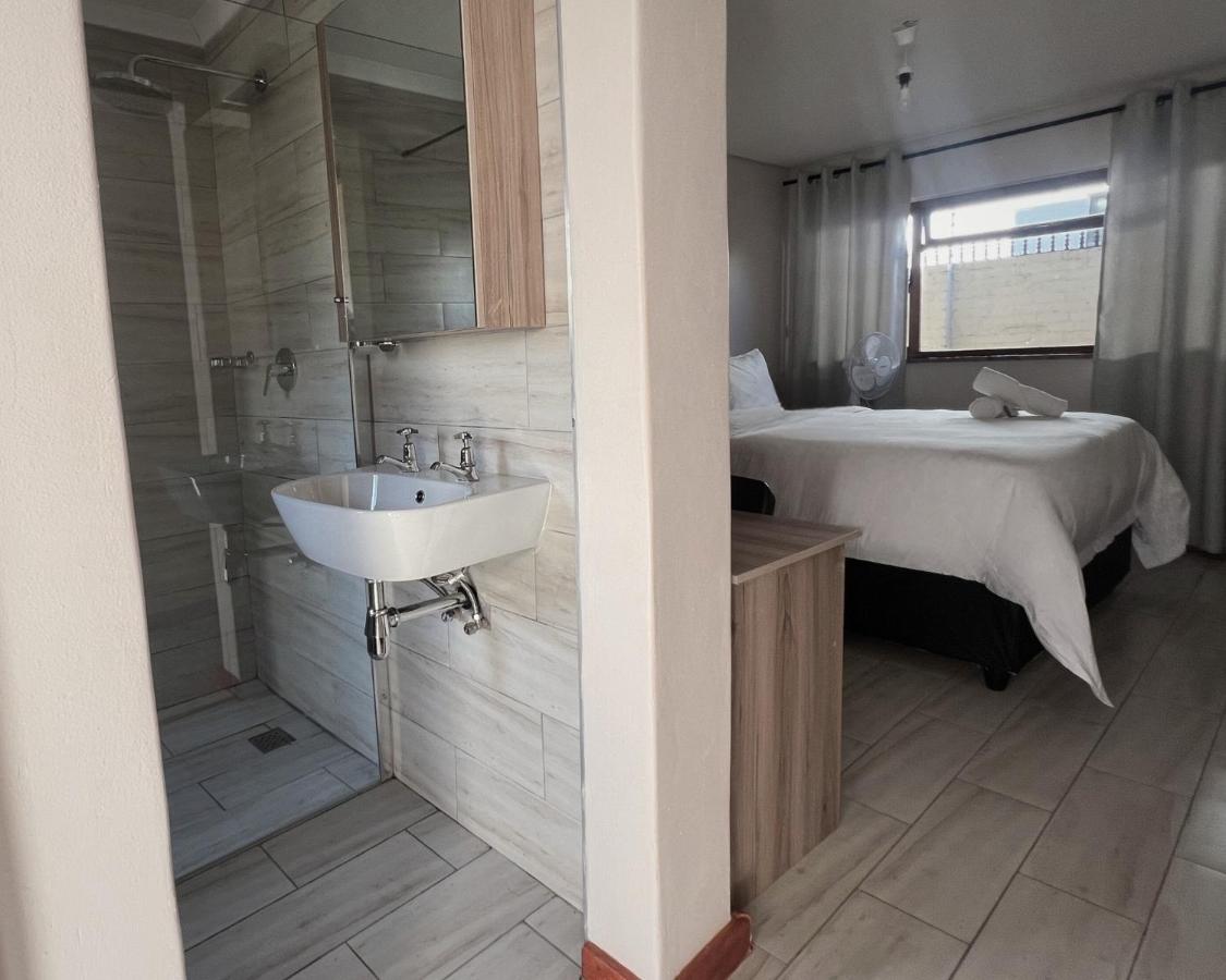 Kabana Family Home and Guest House - 3