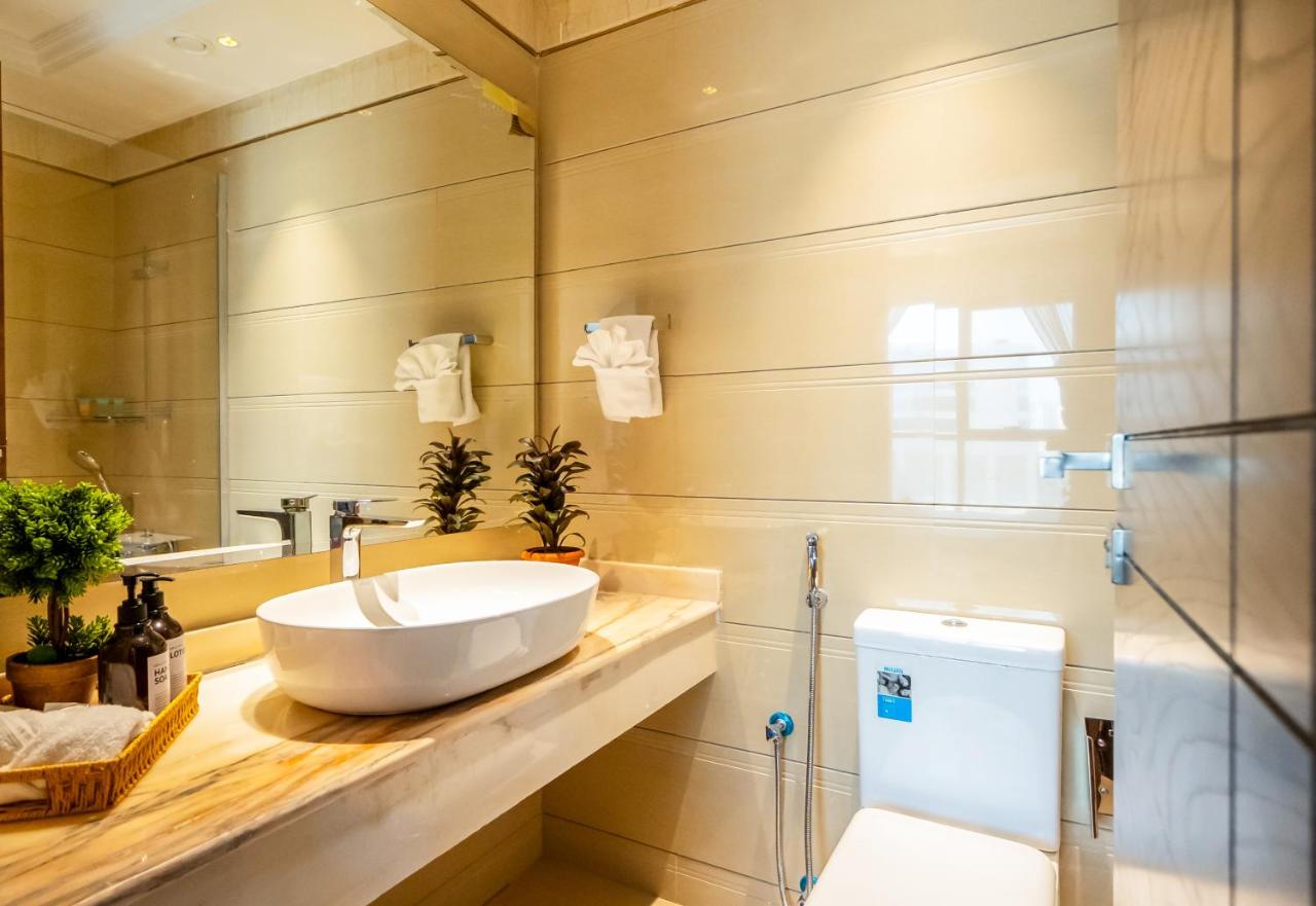 1BHK , 5 mins from DXB airport & metro - 2