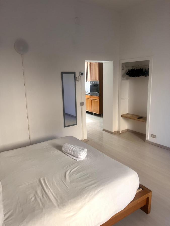 Venezia, 100 mt to Station, Free parking, Shuttle Airport, Train Station, Wi fi, Via Pasubio 1 - 2