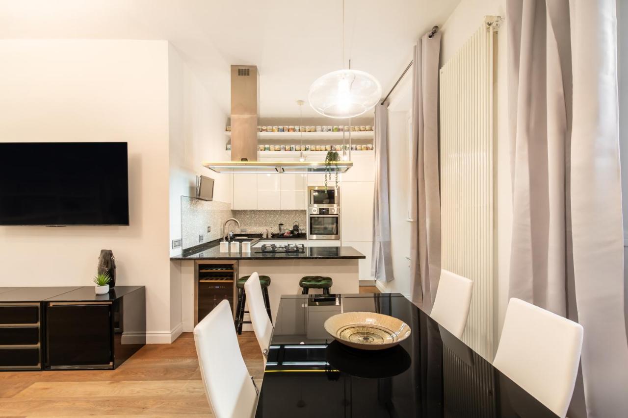 Dimora Colosseum Luxe - Jacuzzi & Private Patio - 5