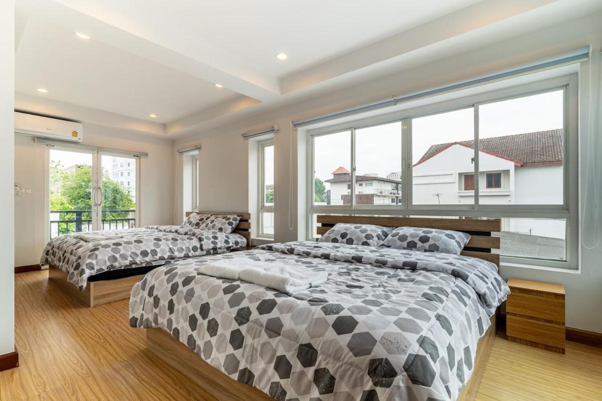 Modern Townhouse City Center 4 Floors 13 Guests - 2