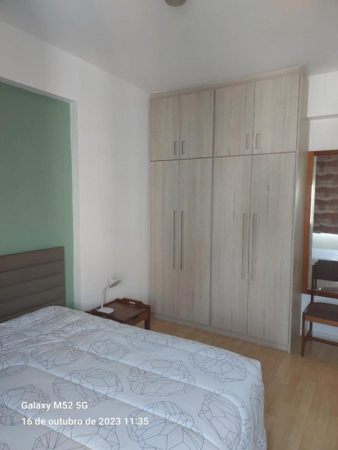 Apartamento com 2 Quartos no Leblon - 2