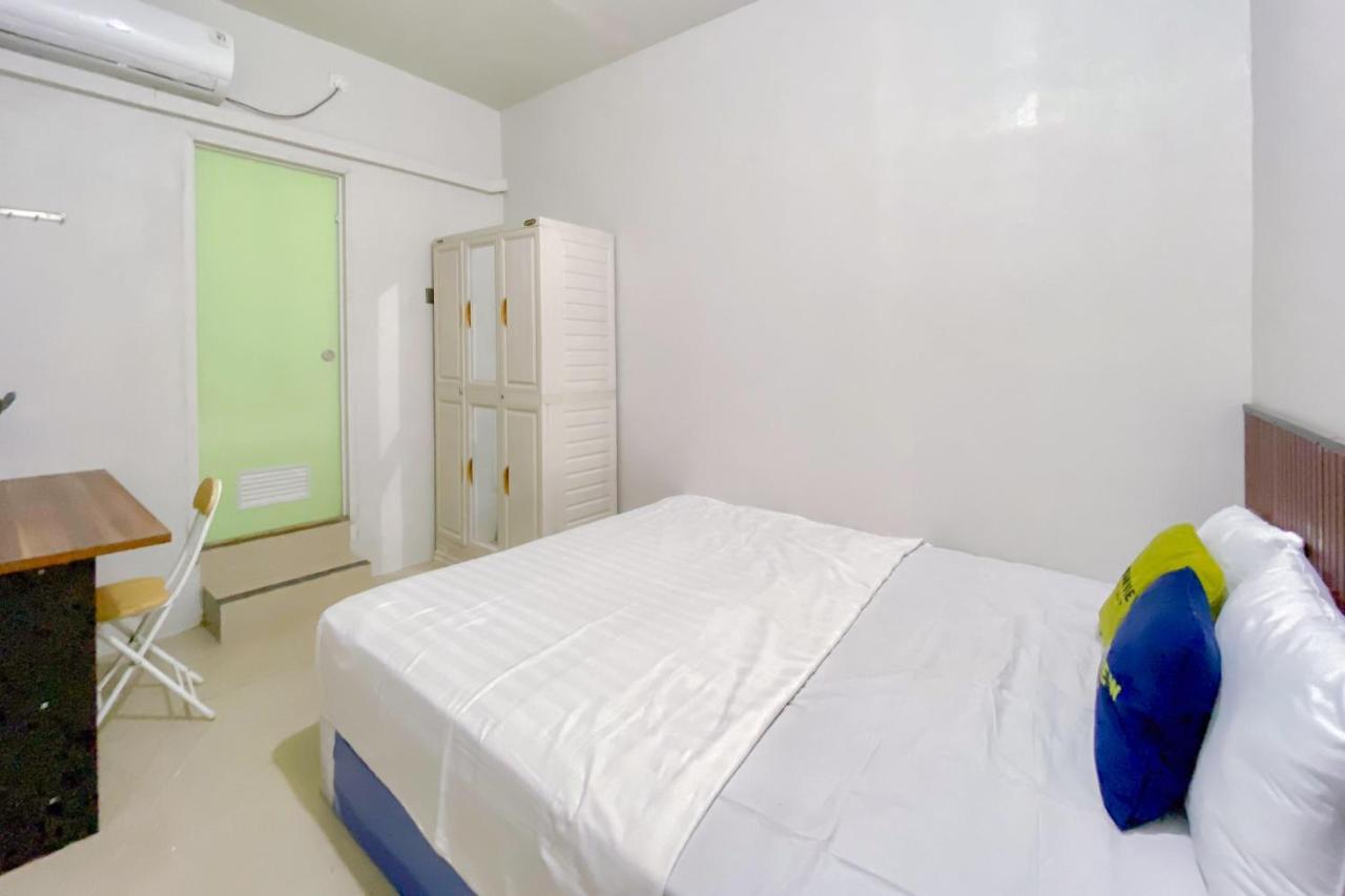 Urbanview at Setia Homestay Bengkong Batam - 4