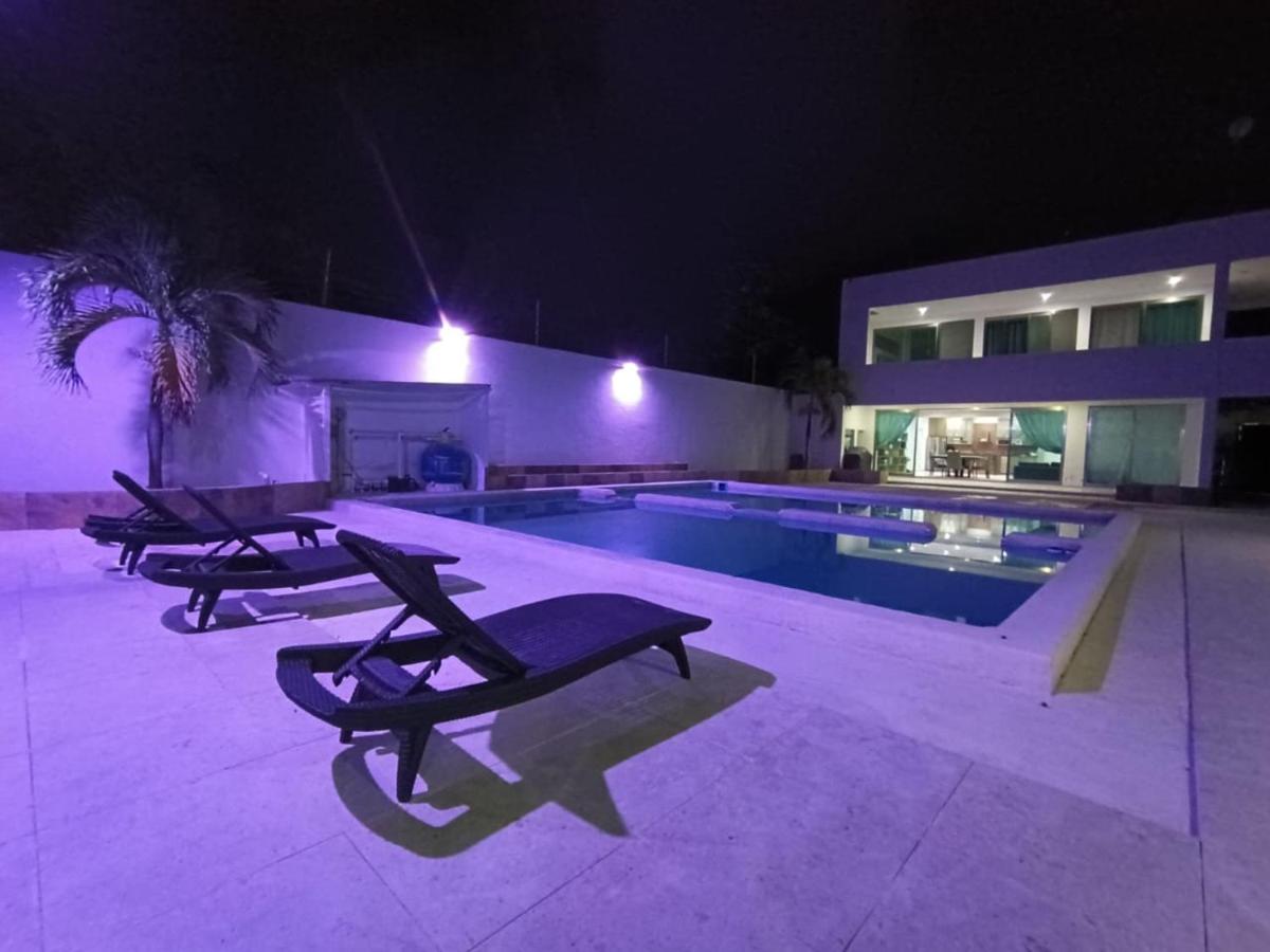 Jungle Oasis - 4 Bedrooms - 5