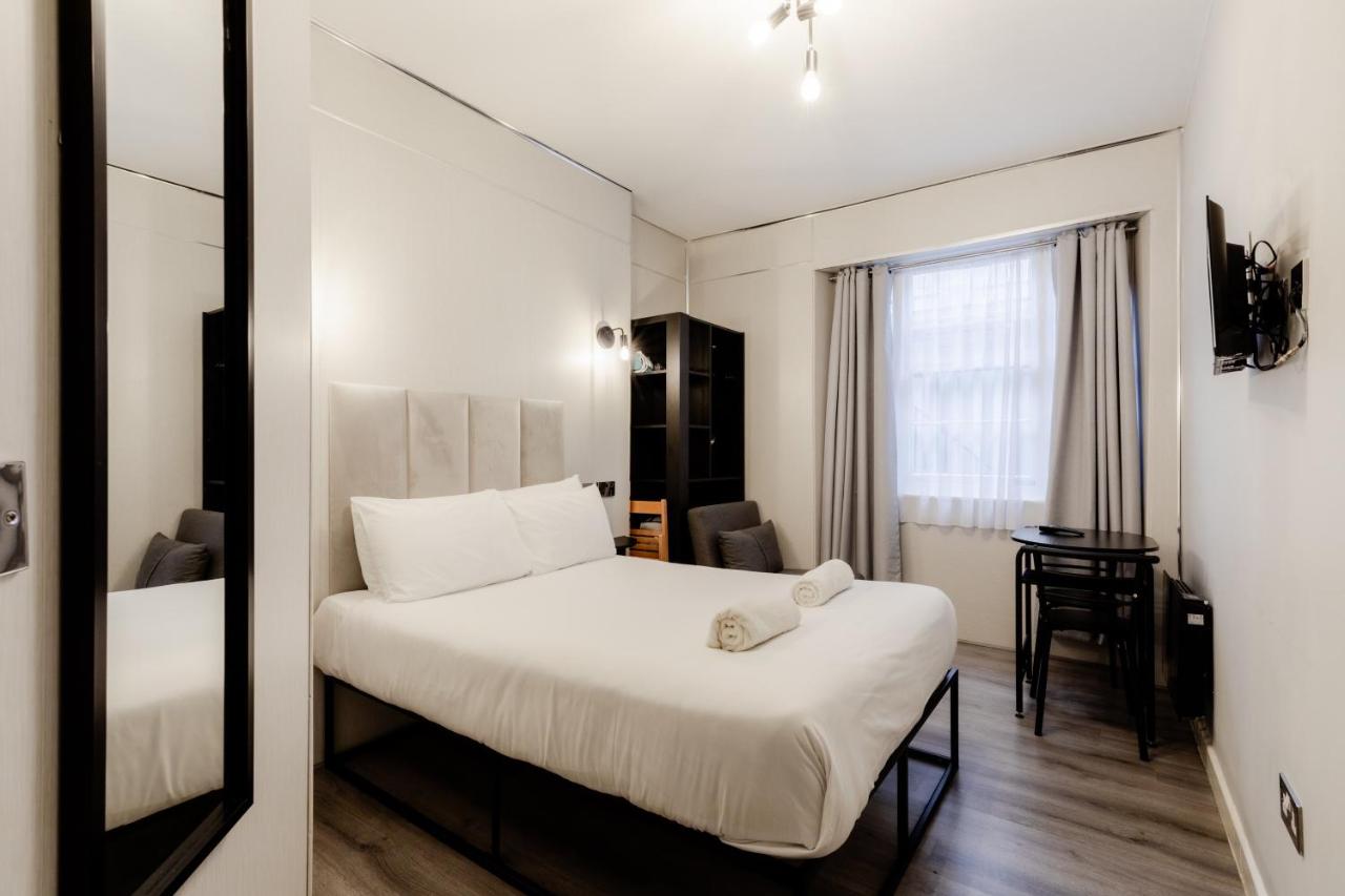 Britannia Hyde Park Hotel - 2