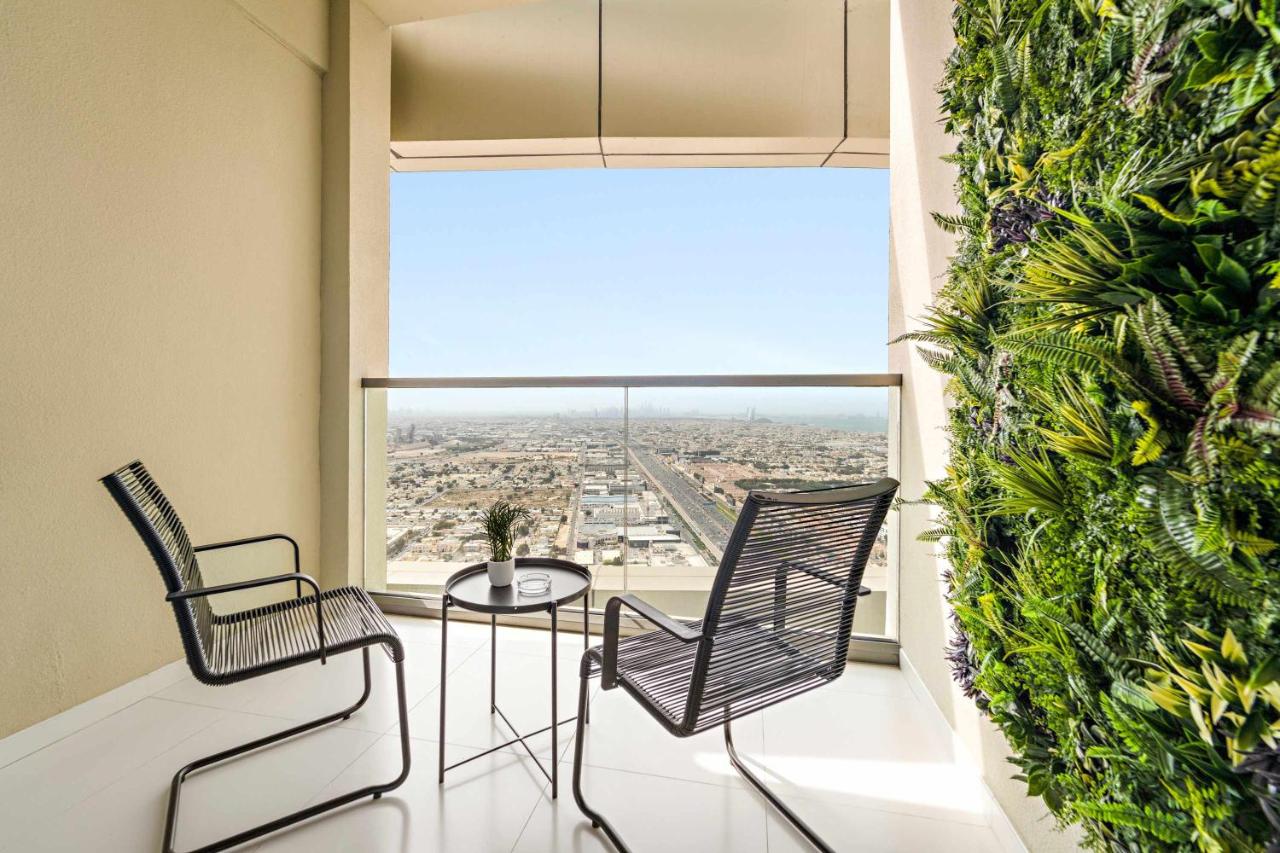 Silkhaus Vacation Homes Spacious 2BR in Aykon City Near Safa Park - 2