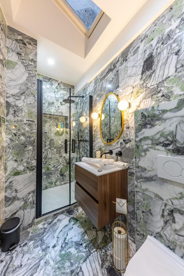 Luxury Rivoli 4 Bed 3,5 Bath by Hotel de Ville BHV - 3