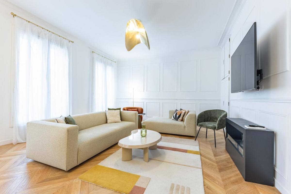 Luxury Rivoli 4 Bed 3,5 Bath by Hotel de Ville BHV - 5