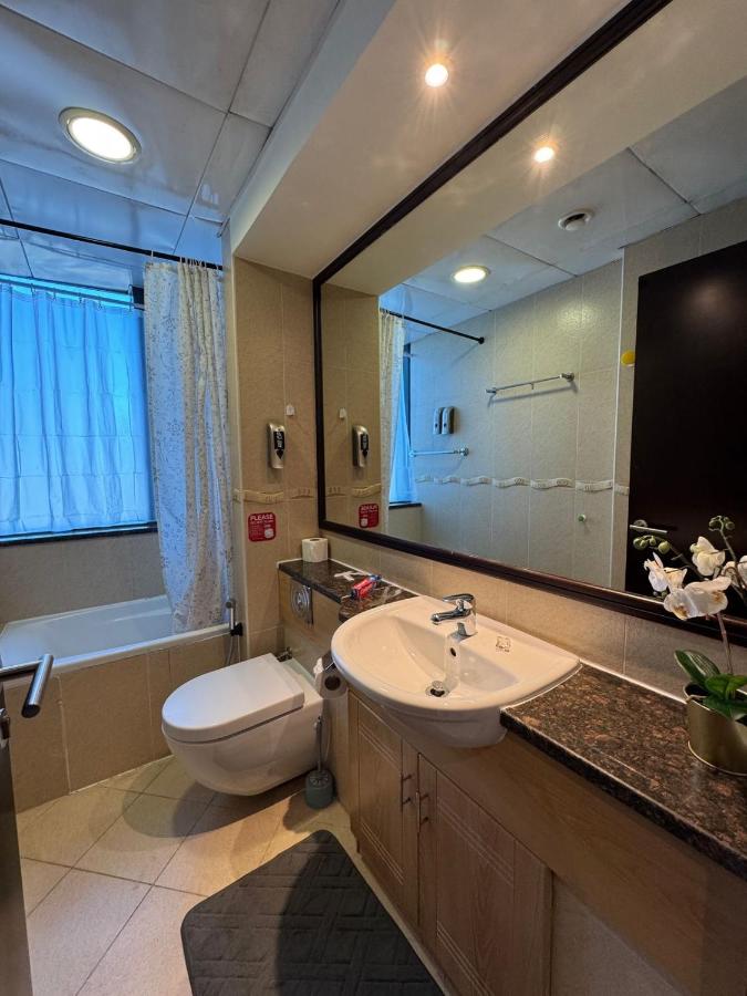 Click Stay - JLT - 2 Bedroom & Balcony Lakes View Entire Apartment -SS - 3