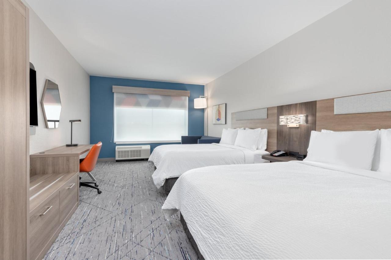Holiday Inn Express & Suites Austin Airport East by IHG - 2
