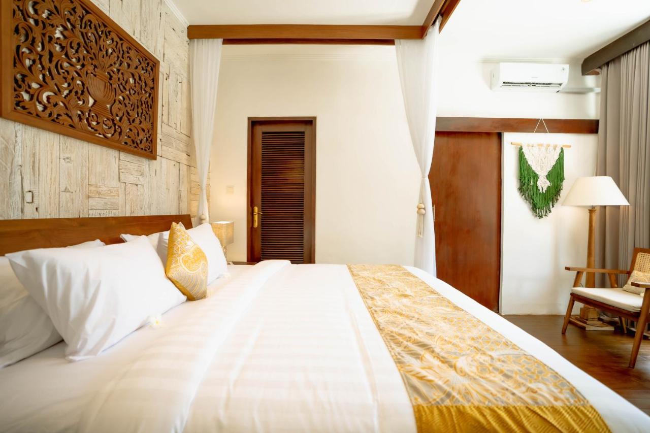 Shanti Estate Seminyak by Nakula - 4