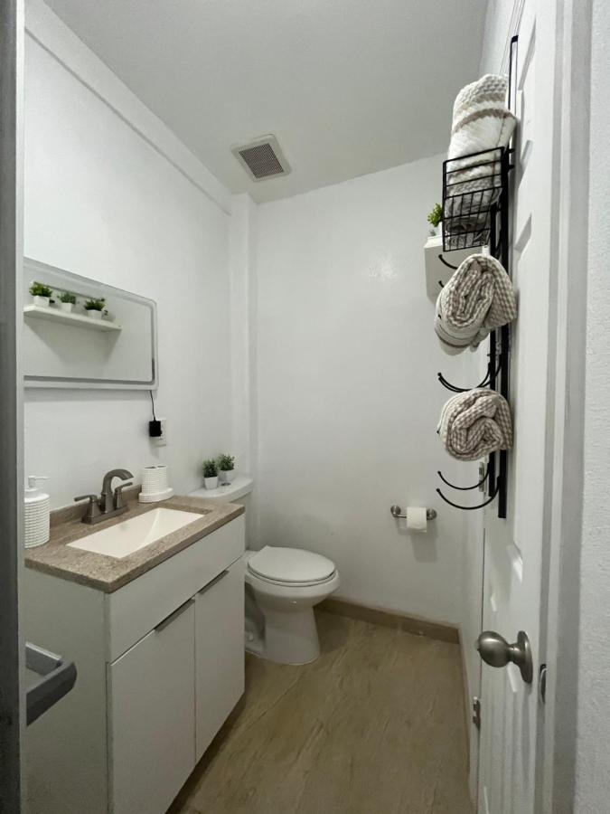 Guest Suite w free parking at 7 min to Miami international airport - 3