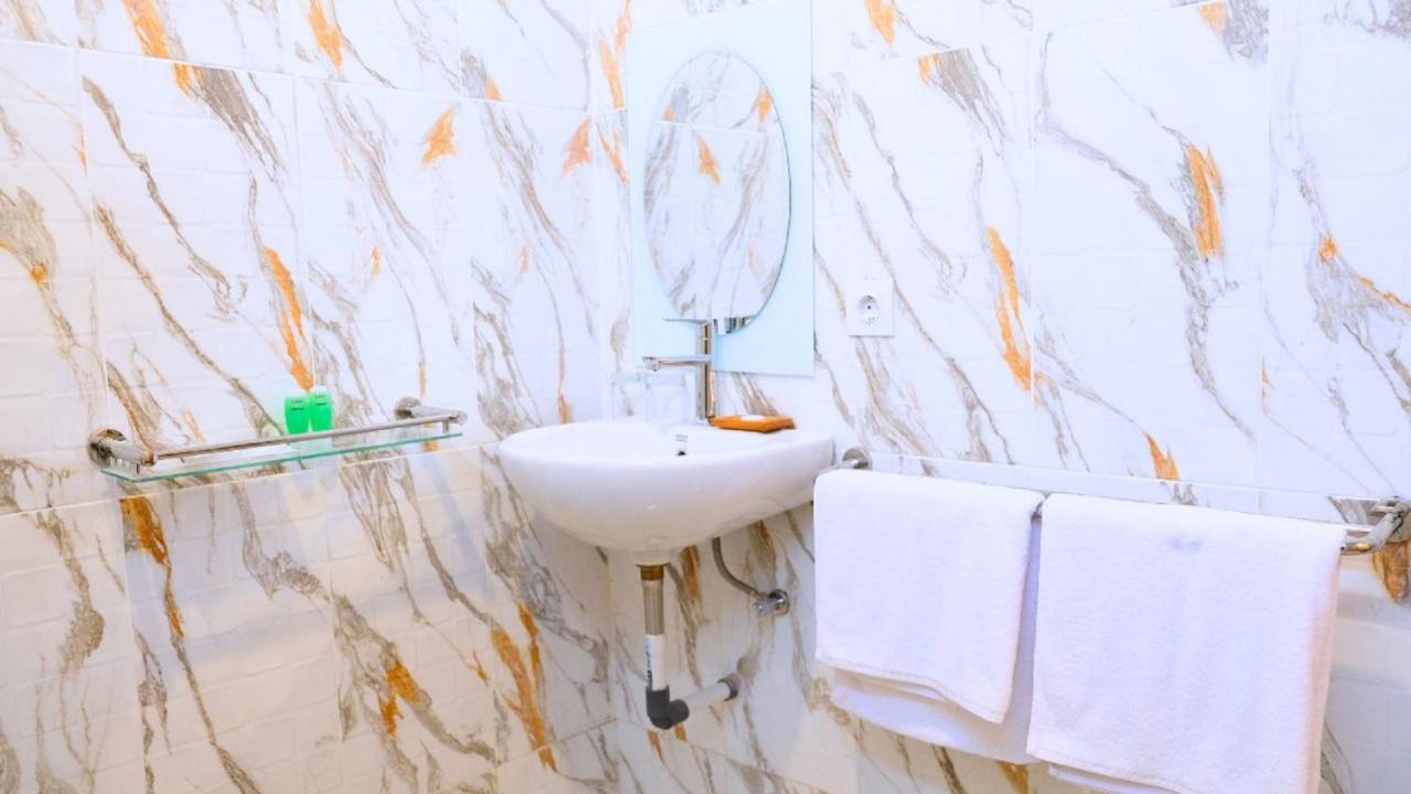 Deva Guest House - Kerobokan - 3