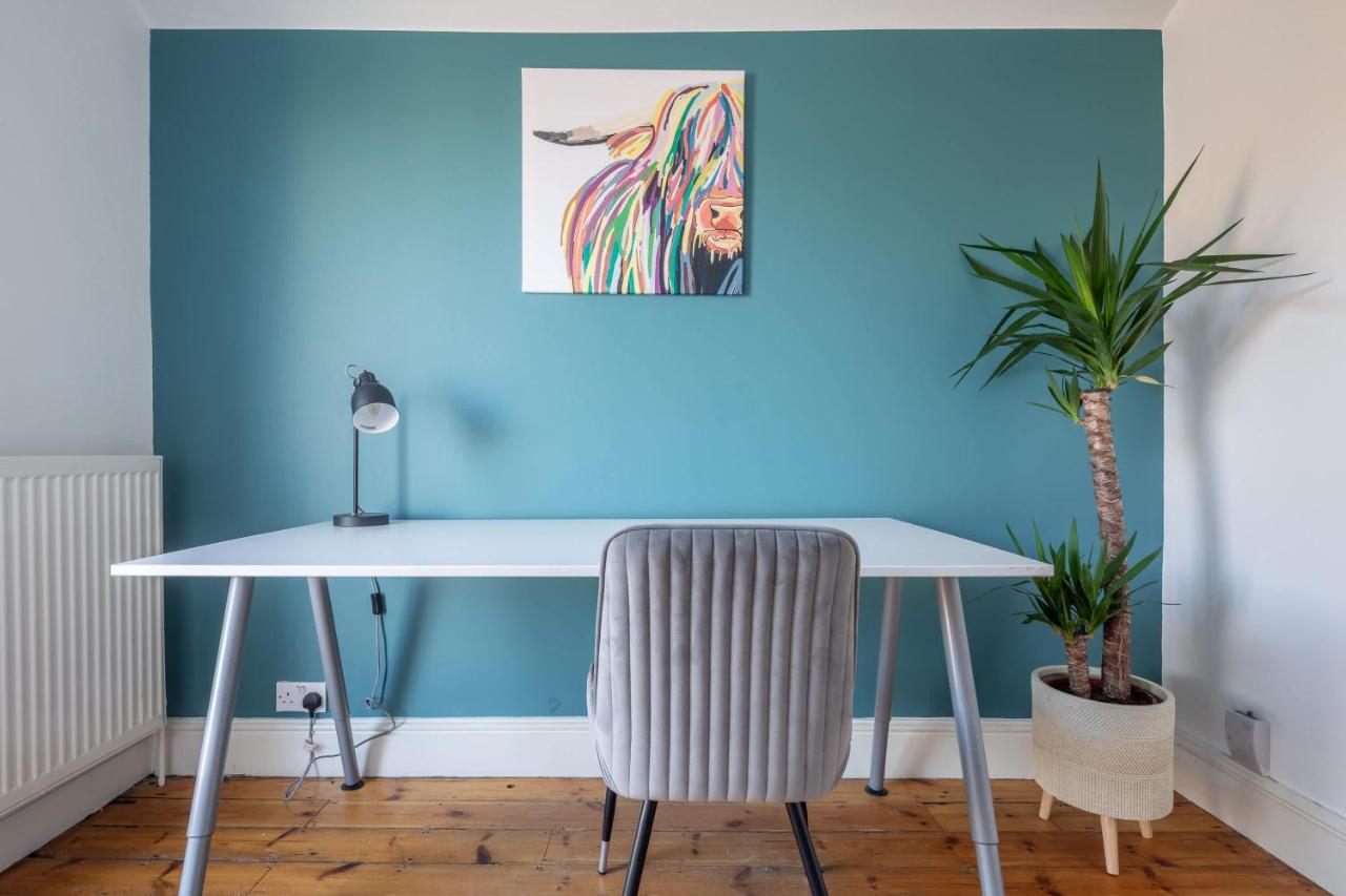 Stylish 3-Bed Home in the Heart of the Cambridge - 3