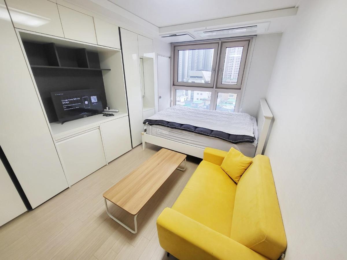2503# Quiet Premium stay# The Vogue Grande Retreat# All-new furniture, extra-large bed# Sinnonhyeon 1min - 5