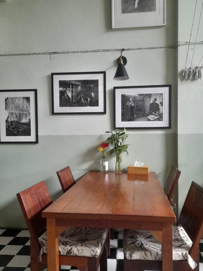 TOM CAFE MY House - 4