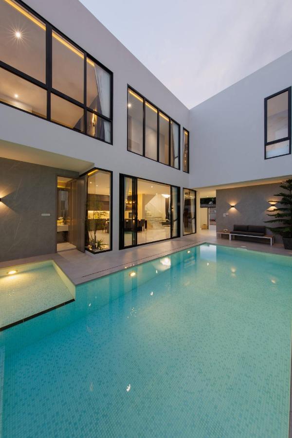 A NINE POOL VILLA 4bed rooms private pool