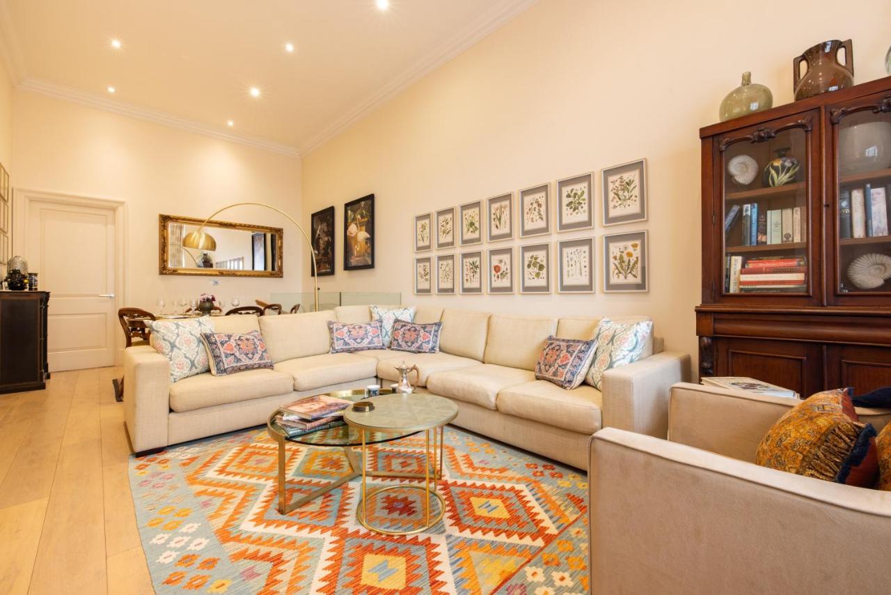Large 3-Bed 5-Guest 1841 Duplex House Paddington