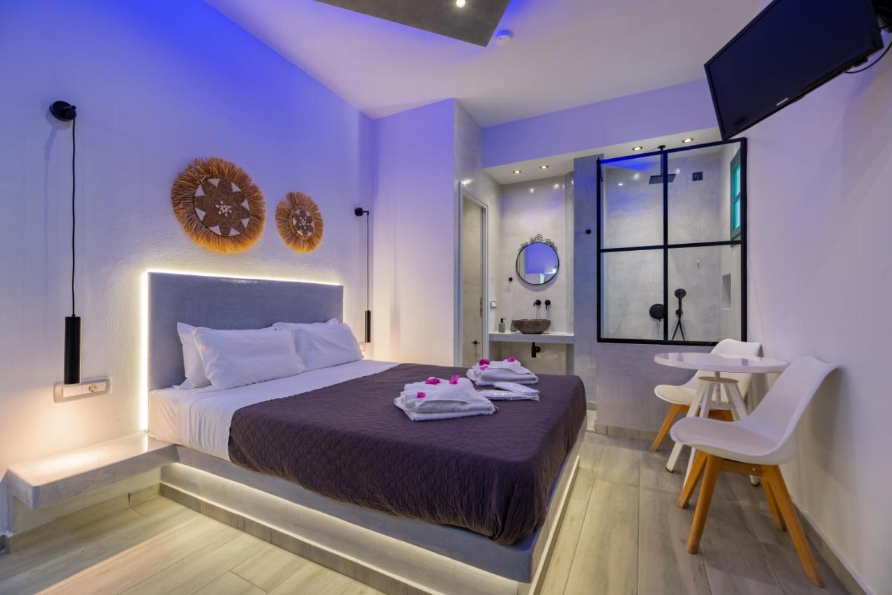 Villa Anemomilos Perissa - 2