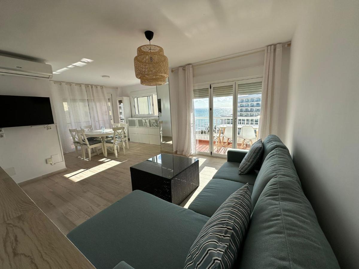 Benalmadena Beachside Apartment with parking - 5