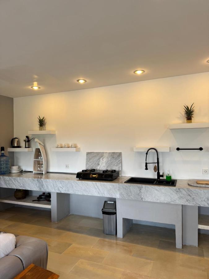 Uluwatu Stay's Deluxe Suite #9 - 5