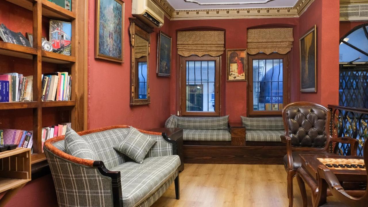 Istanbul Irish Hotel - 4