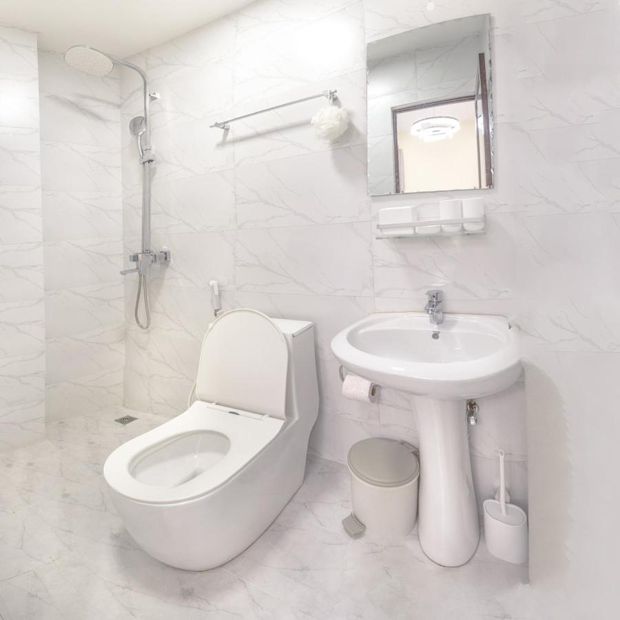 2 room serviced apartment - 3