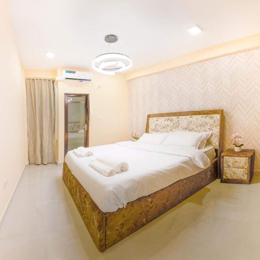 2 room serviced apartment - 2