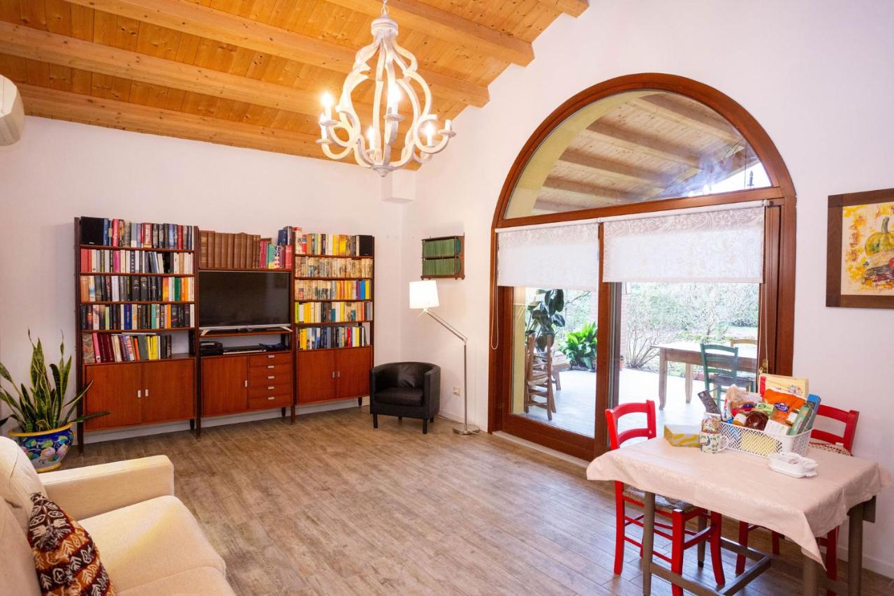 A casa di Jolanda, indipendent house near historic Venice center with private parking and wide and fenced garden - 5