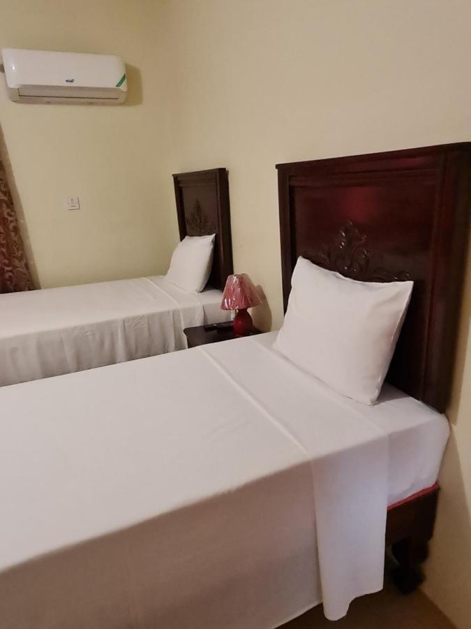 Paradise place Grande twin beds - 3