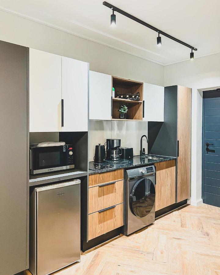 Love on Park by Dajosha bookings - 4