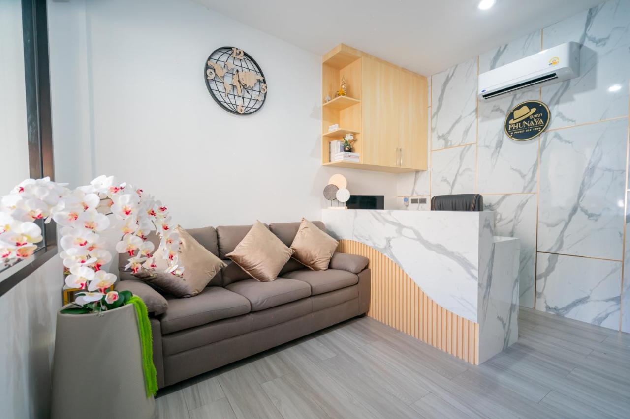 Phunaya Phuket Oldtown Hotel - 3