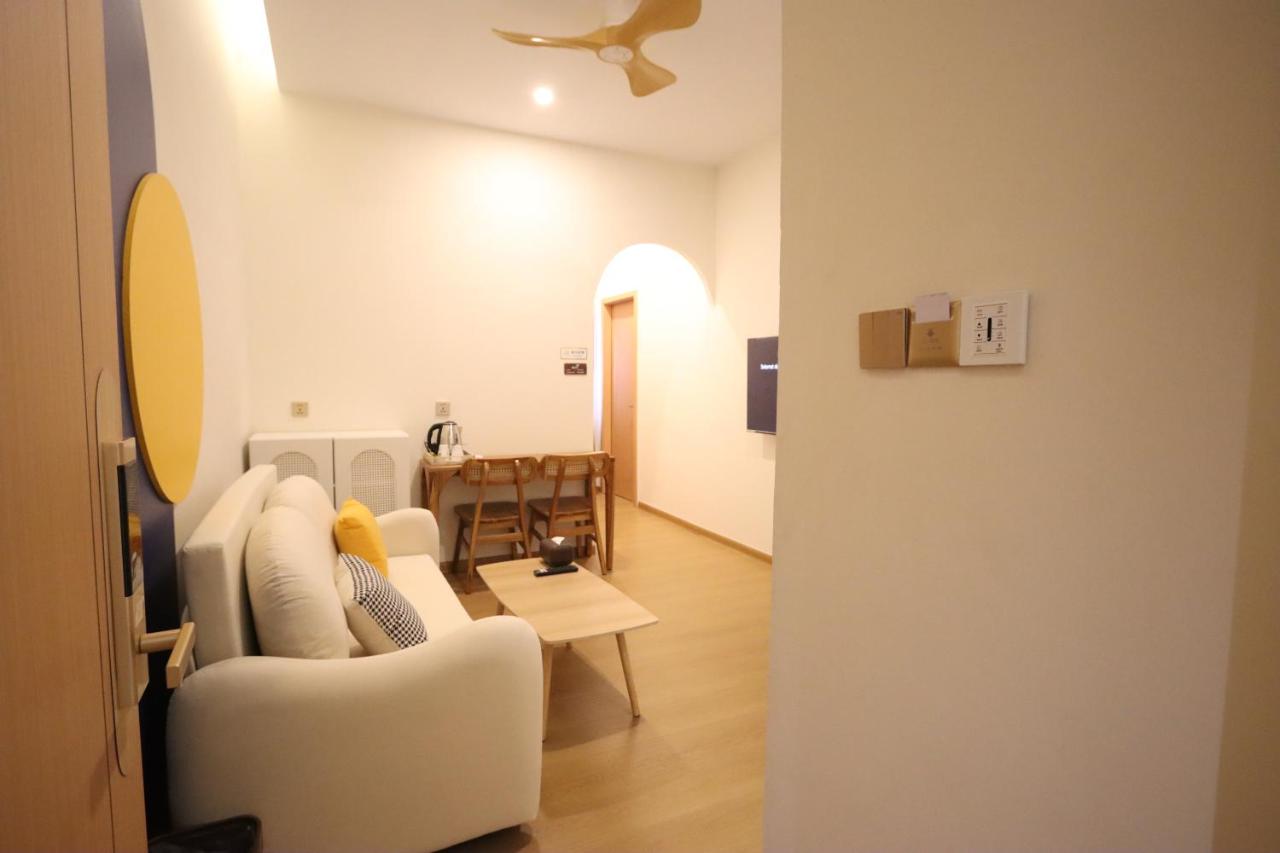 Casabella Homestay 302 Batam Penuin