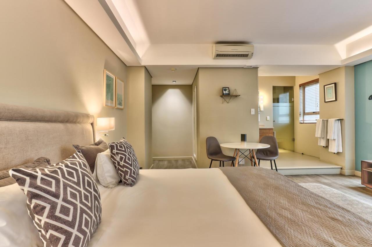 WINK Aparthotel Foreshore - 3