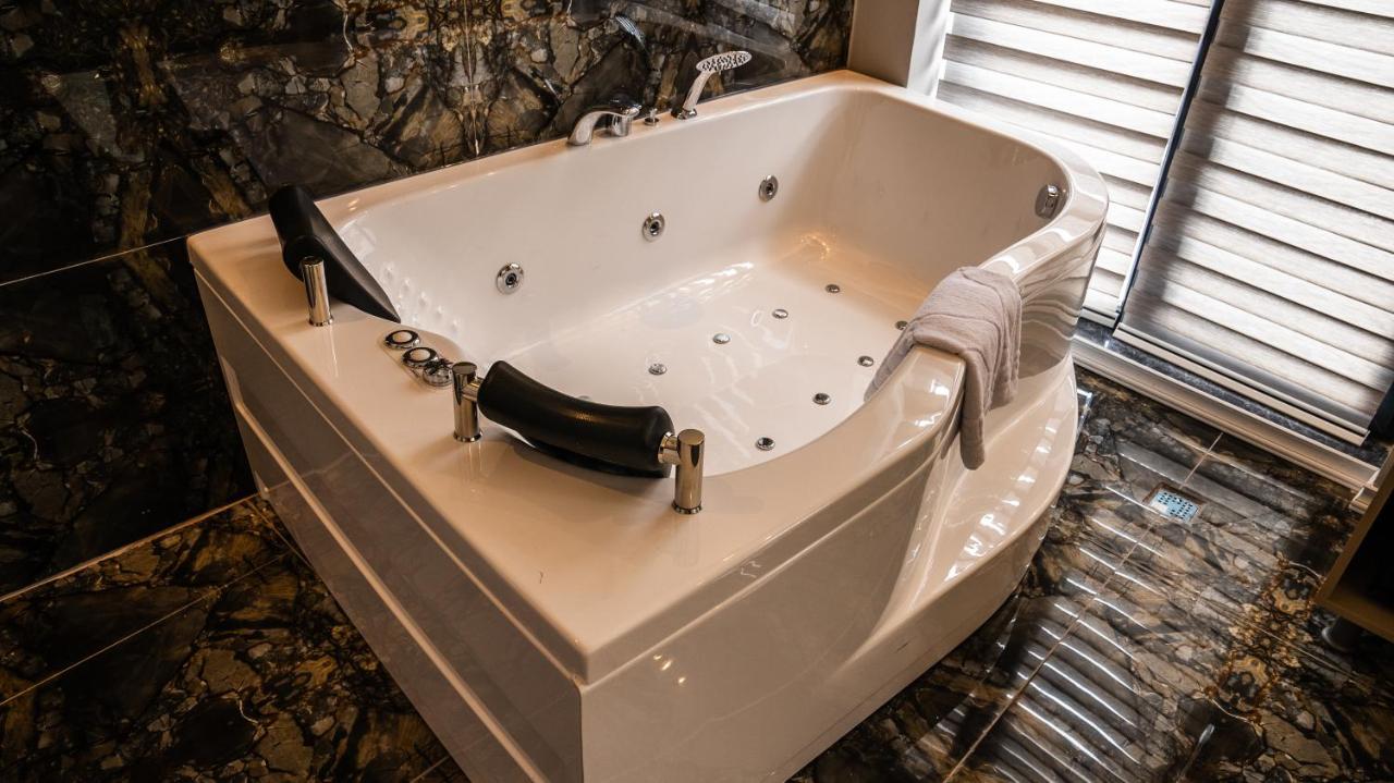 CK Boutique Hotel - 3