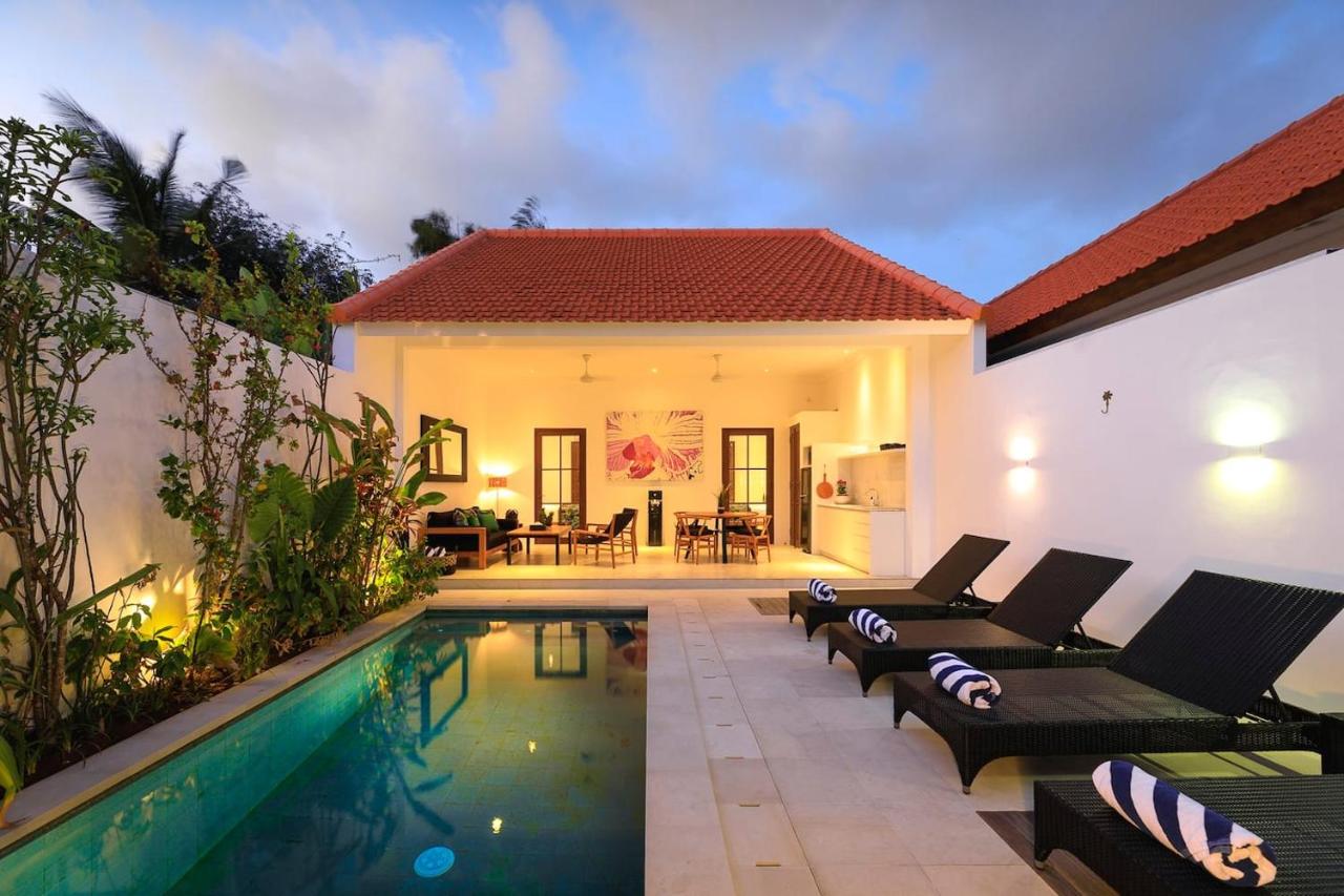 Gorgeous 2 Bed Pool Villa, Walk to Seminyak Beach - 4