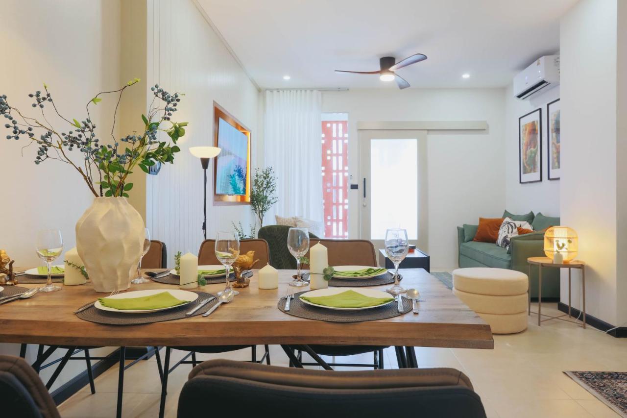 Sea Breeze Villa Patong - 4